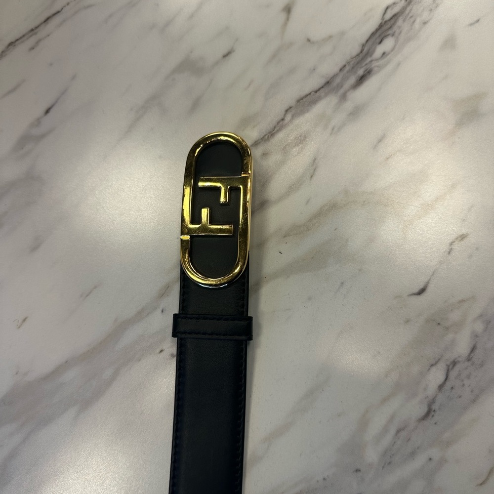 Women fendi belt